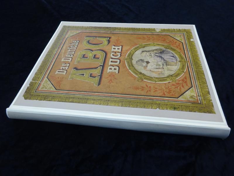 Das Deutsche ABC-Buch. Eine Anleitung zum Schreiben- und Lesenlernen. Mit zahlreichen Abbildungen auf 24 Bildern nach Zeichnungen von Rudolf Geißler. Zweite Auflage