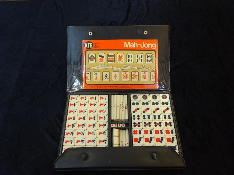 Mah-Jong. Published in cooperation with the British Mah-Jong Association.